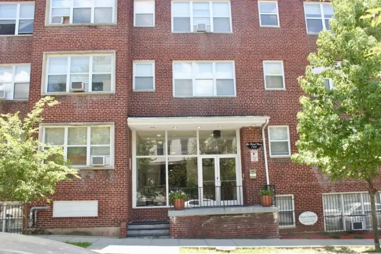 1-Girard-House-2_original